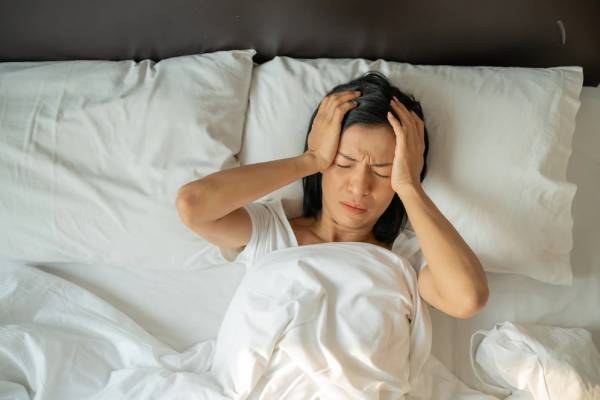 Ilustrasi gangguan saat tidur (Sumber : Freepik.com)