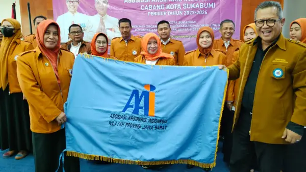 Pelantikan AAI Cabang Kota Sukabumi periode 2023-2026 di Aula BJB Sukabumi, Rabu (13/9/2023). | Foto: Istimewa