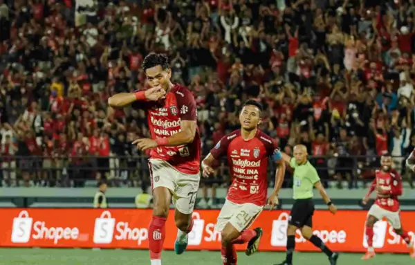 Pelatih Stefano Cugurra akan melakukan rotasi sejumlah pemain pada laga terakhir Grup G Piala AFC (Sumber : baliutd.com)