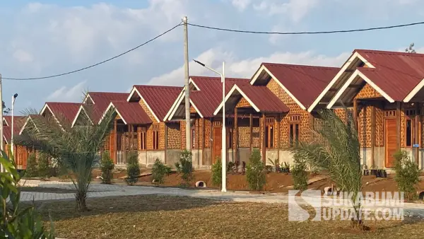 Kampung Haji yang menjadi huntap bagi ratusan penyintas bencana di Kertaangsana Nyalindung Sukabumi (Sumber: SU/Asep Awaludin)