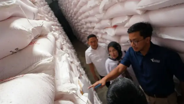 Persediaan pupuk subsidi di Gudang Lini III Cibolang, Kecamatan Cisaat, Kabupaten Sukabumi, September 2024.| Foto: Istimewa