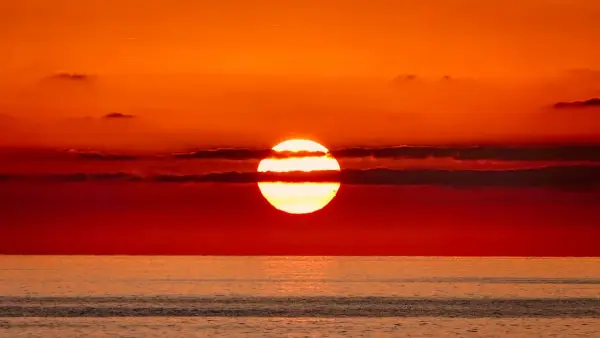 Ilustrasi. Langit Sunset. Rekomendasi Kehidupan Alam yang Cocok Jadi Objek Fotografi (Sumber : Pixabay/Gonzalo de Martorell)