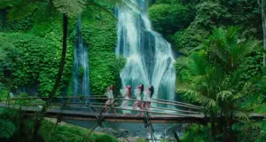 Official Music Video Lagu Shoot Single Debut dari No Na. Foto: YouTube/@nona