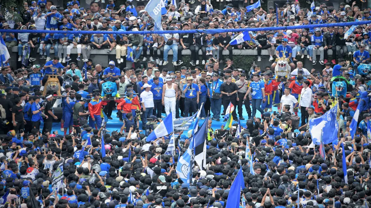 Persib Juara, Gubernur Dedi Mulyadi Beri Bonus Rp2 Miliar untuk Pemain