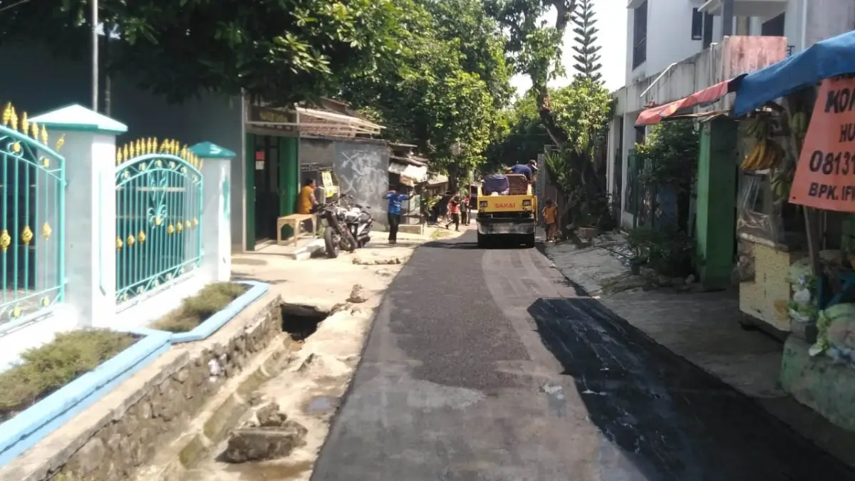 Dinas PU Aspal Jalan Otista Palabuhanratu Sukabumi: Panjang 425 Meter, Biaya Rp187 Juta