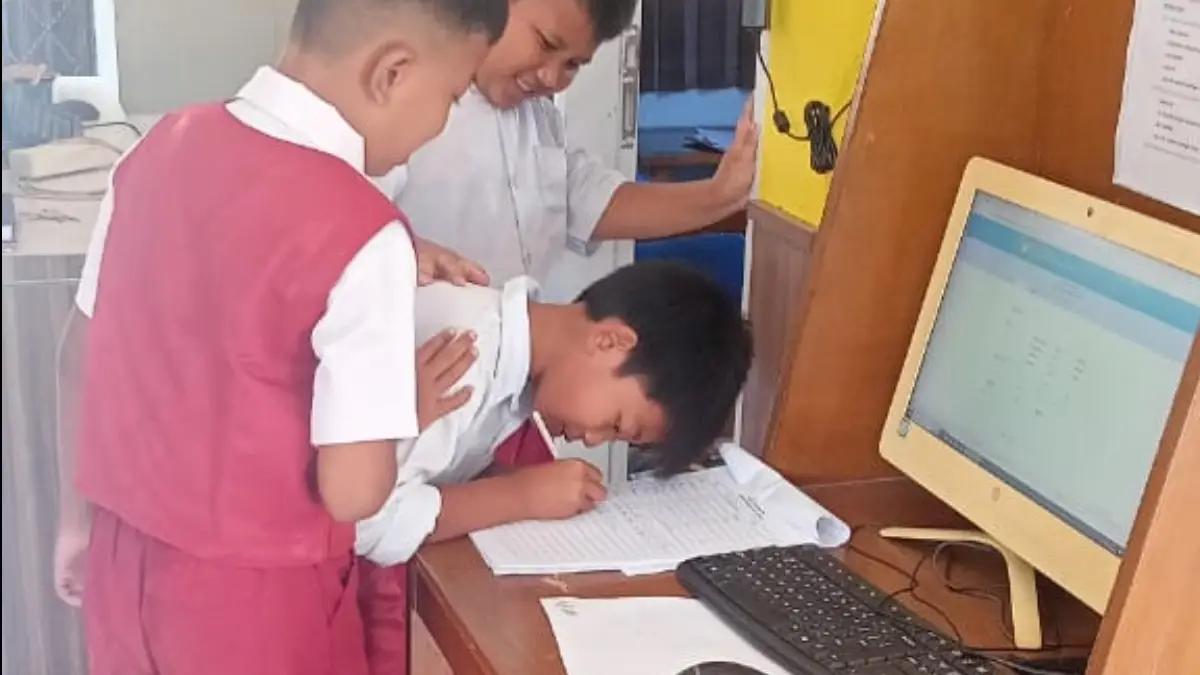 Minat Baca Meningkat! Tingkat Kunjungan ke UPP Perpus Surade Sukabumi Naik