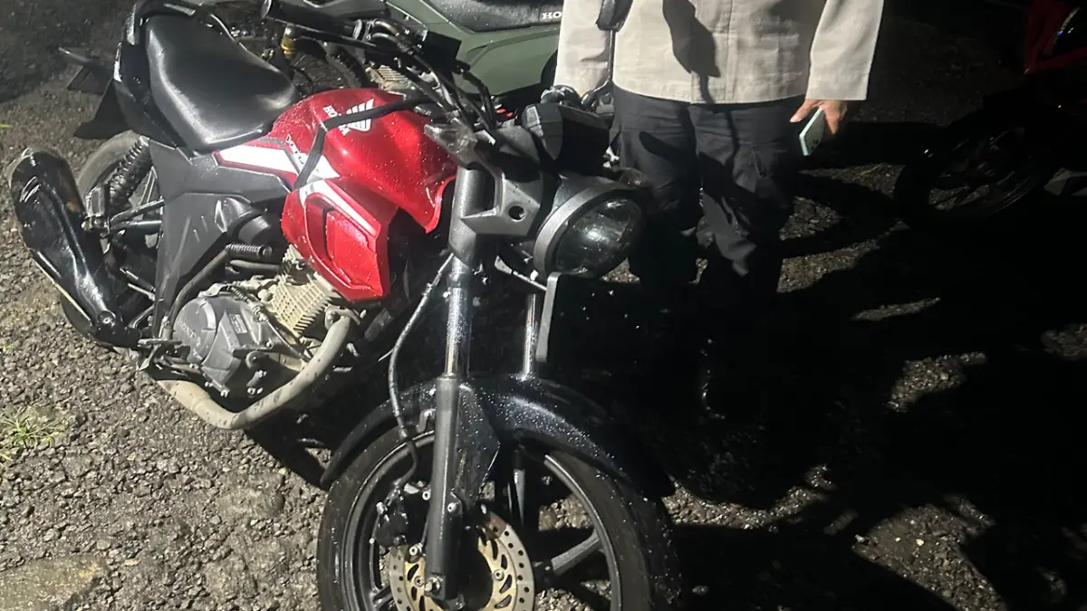 Pemotor Asal Samarinda Tewas Usai Kecelakaan Tunggal di Jalan Loji Sukabumi