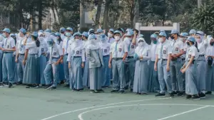 Ilustrasi. Pemprov Jabar libatan TNI-Polri dalam MPLS 2025 (Sumber: dok warganet)
