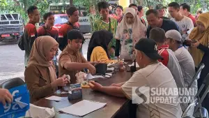 Kegiatan pemeriksaan kesehatan gratis oleh Disperkim Kabupaten Sukabumi pada Senin (14/7/2025). | Foto: Disperkim Kabupaten Sukabumi