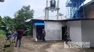 Sidak WNA di Pabrik pengolahan hasil tambang di Citepus, Palabuhanratu, Kabupaten Sukabumi | Foto : Ilyas Supendi