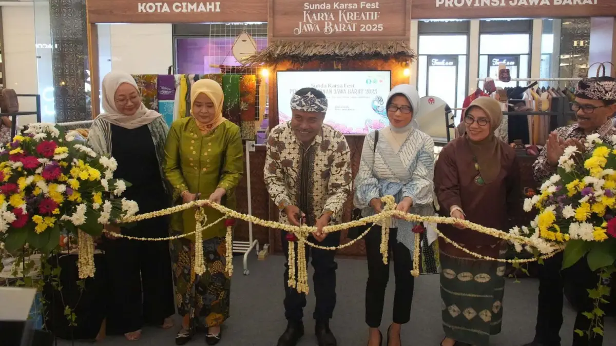 Karya Kreatif Jawa Barat 2025, Pemdaprov Gelar Dekranasda Jabar Awards