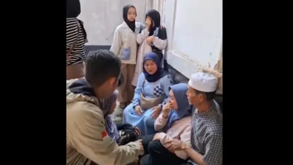 Keluarga korban tewas di acara pesta rakyat pernikahan putra sulung KDM di Garut (Sumber: dok warganet)