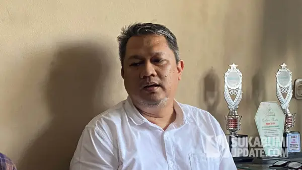 Mantan Direktur Perusahaan Daerah Air Minum (PDAM) Tirta Bumi Wibawa, Sani Santika Susena Prawirakoesoema | Foto : Asep Awaludin