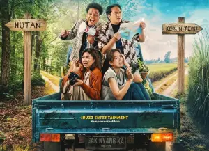 Poster Film Gak Nyangka..!!, Sinopsis Film Gak Nyangka..!!, Komedi Segar tentang Ambisi Mahasiswa Akhir dan Tanah Miring (Sumber : X/@FilmIndoSourch)