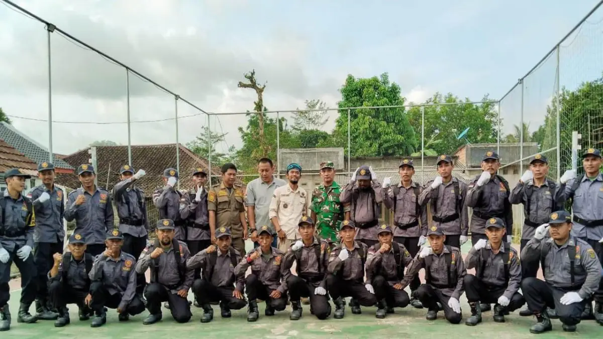 Lomba Baris Berbaris Satlinmas di HUT Pol PP Sukabumi, Cireunghas Juara 1 Tegalbuleud Juara 3