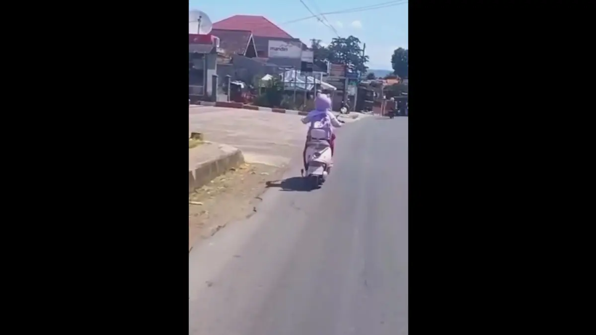Viral bocah sd di sukabumi kendarai skuter listrik di jalan raya baros