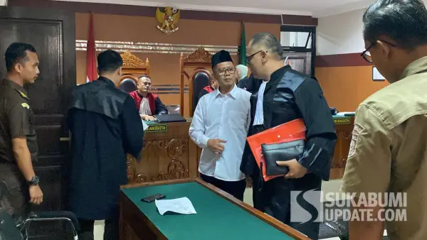Majelis Hakim di Pengadilan Negeri Sukabumi menatuhkan vonis hukuman 2 tahun penjara kepada Doddy Anwar Setiawan. (Sumber: dok PH)