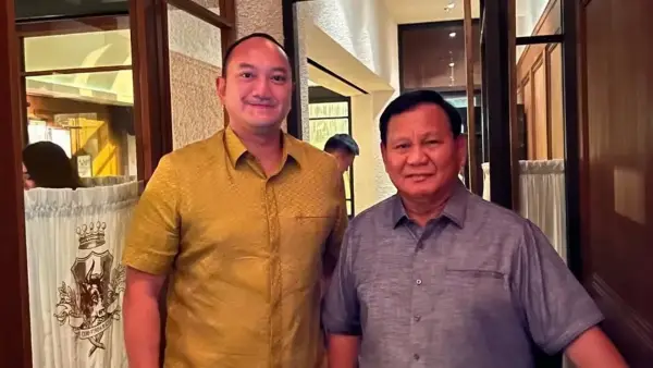 Momen Satrio Dimas Adityo bersama Presiden Prabowo Subianto. (Sumber Foto: IG Satrio Dimas Adityo)
