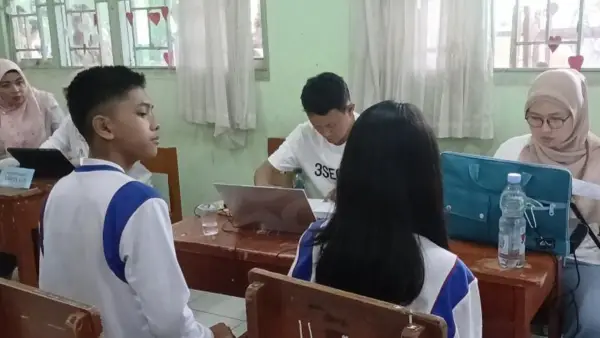 Kick off Pemeriksaan Kesehatan Gratis untuk anak usia sekolah di SMAN 4 Kota Sukabumi (Sumber: dok diskominfo Kota Sukabumi)