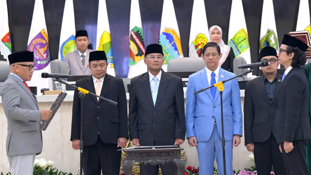 Wagub Erwan Setiawan Hadiri Pengambilan Sumpah PAW DPRD Jabar Sisa Masa Jabatan 2024-2029