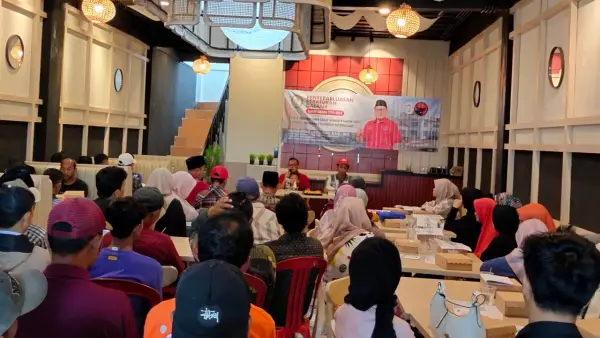 Anggota DPRD Jawa Barat Muhammad Jaenudin saat sosialisasi Perda Nomor 8 tahun 2016 di Kabupaten Sukabumi, Sabtu (2/6/2025) | Foto : Dok. Tim ADC