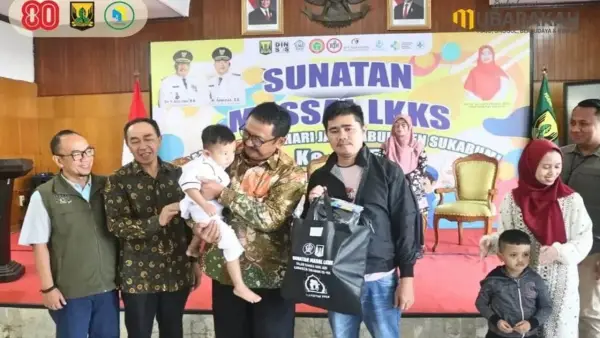 Khitanan Massal dalam rangka peringatan Hari Jadi ke-155 Kabupaten Sukabumi | Foto : Dokpim