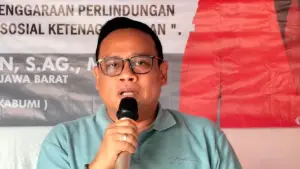 Muhammad Jaenudin, Anggota DPRD Jabar Fraksi PDI Perjuangan saat sosialisasi Perda No 3 tahun 2023 di Nagrak Sukabumi | Foto " Tim ADC
