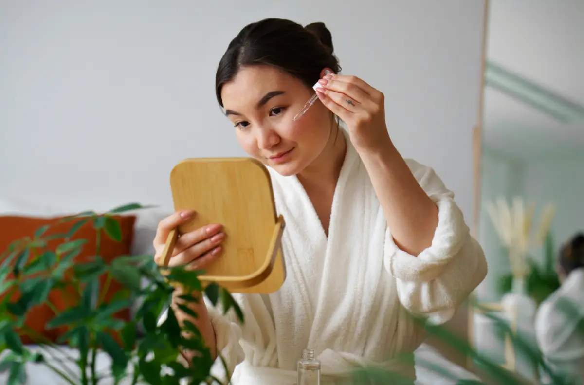 5 Langkah Mudah Merawat Kulit Sebelum Tidur, Hasilnya Bikin Pangling dan Glowing