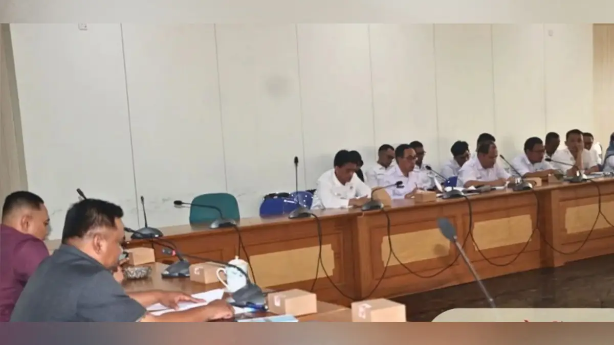 Banggar DPRD Kabupaten Sukabumi dan TAPD Bahas Perubahan APBD 2025