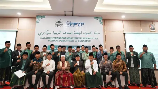 Wali Kota Sukabumi, Ayep Zaki, hadiri Halaqoh Transformasi untuk Kebangkitan Pondok Pesantren di Sukabumi, Kamis (14/8/2025) | Foto : Dokpim