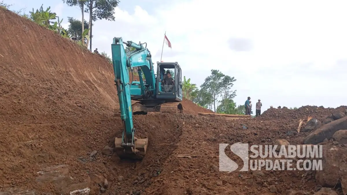 400 Hektare Sawah Terdampak, Petani di Mekarmukti Sukabumi Rela Jual Ternak Demi Pulihkan Irigasi