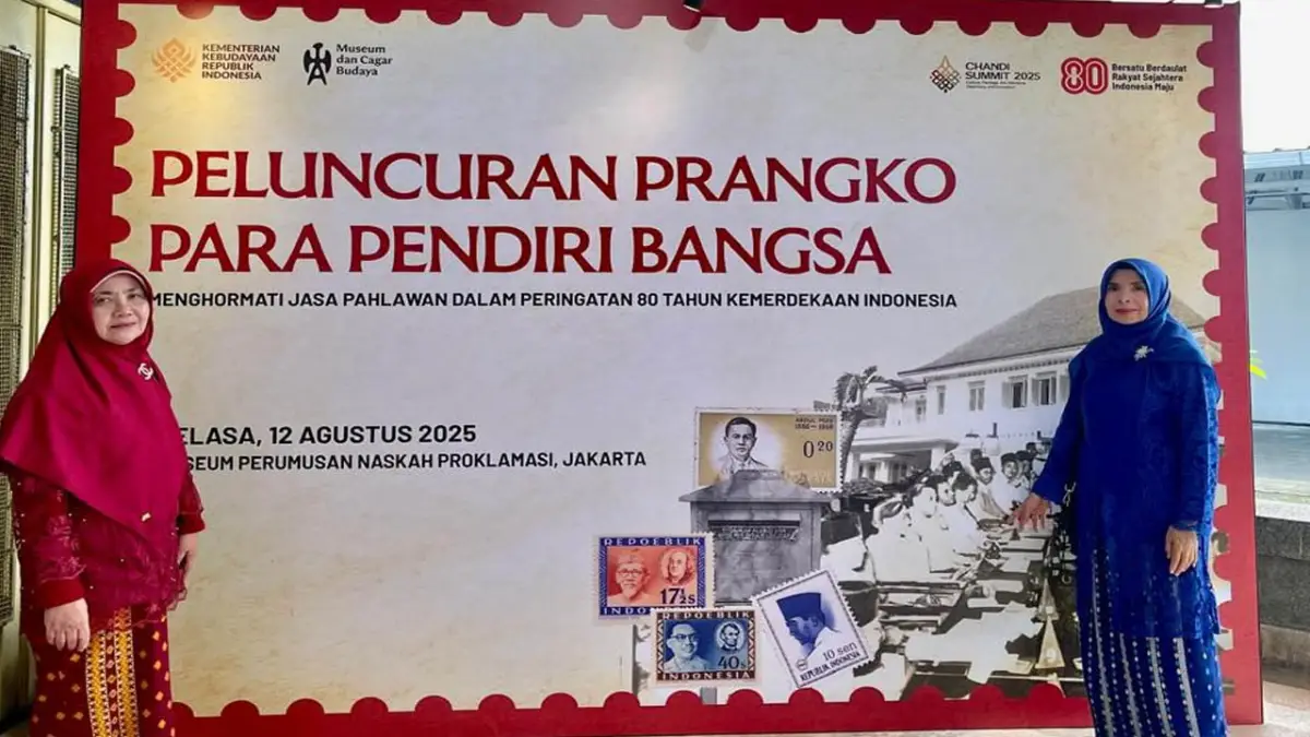 Keluarga KH Ahmad Sanusi saat menghdiri acara peluncuran Prangko edisi Khusus HUT RI yang ke 80 di Museum Perumusan Naskah Proklamasi di Jakarta pada Selasa 12 Agustus 2025 | Foto : Dok. Pribadi