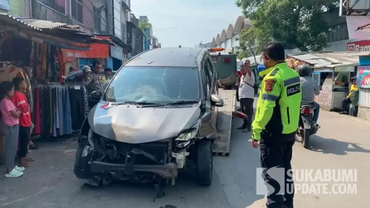 Sopir Salah Injak Pedal, Kronologi Calya Tabrak 3 Kendaraan dan Kios di Tipar Gede Sukabumi