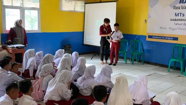 KKN Nusa Putra di Desa Cianaga, Kecamatan Kabandungan, Kabupaten Sukabumi | Foto : Dok. Kelmpok KKN
