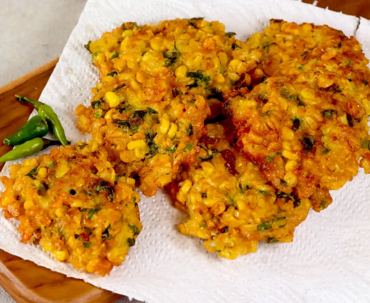 Resep Bakwan Jagung Crispy Anti Lembek, Cocok Untuk Camilan atau Lauk Harian