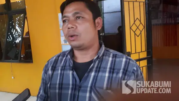 Arif, Kepala Dusun 03 Lemah Duhur, Desa Cianaga, Kecamatan Kabandungan, Kabupaten Sukabumi | Foto : Ibnu Sanubari