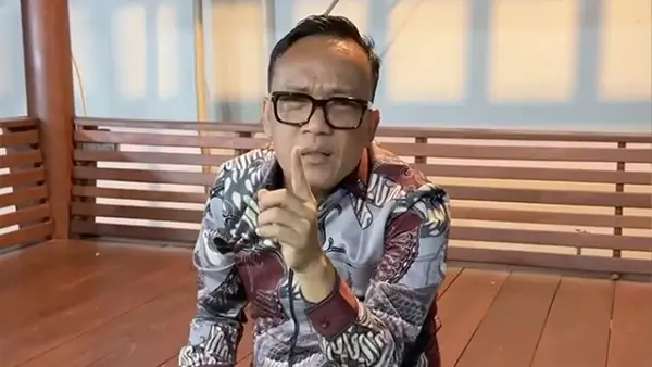 Dari loyalis Jokowi Mania hingga deretan kontroversinya, kiprah Noel tak pernah lepas dari sorotan publik. (Sumber : Instagram/@immanuelebenezer).