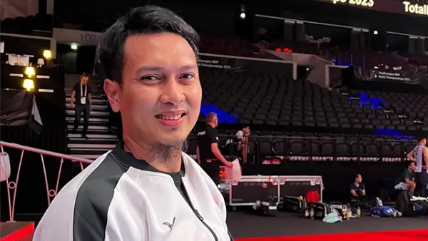 Mohammad Ahsan saat menjadi perwakilan BWF World Championships 2023. (Sumber : Instagram/@King.chayra).