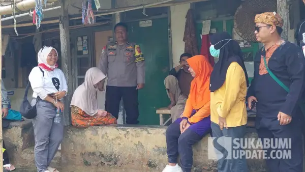 Ajan (40 tahun), perempuan ODGJ asal Nagrak Sukabumi | Foto : Ibnu Sanubari