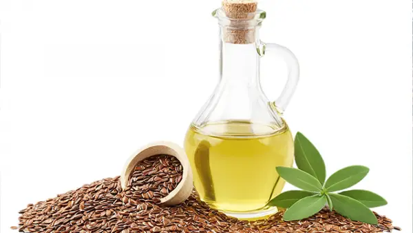 Minyak Biji Labu - Rambut rontok bikin minder? Tenang, kamu nggak sendirian! Ada 7 solusi alami yang bisa kamu coba di rumah. (Sumber : Pixabay.com/@IMAGEMO).