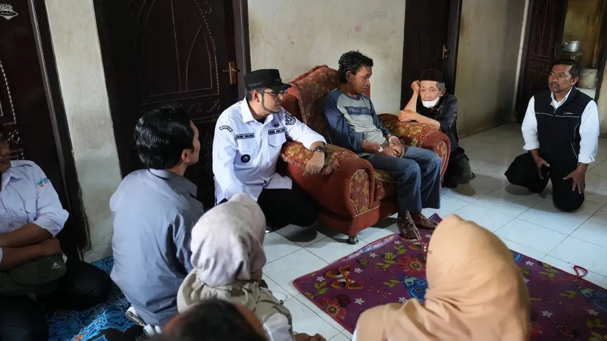 Wawalkot Sukabumi Jenguk Warga Penderita Neurofibromatosis, Tegaskan Komitmen Pelayanan Sosial