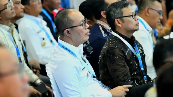 Wali Kota Sukabumi Ayep Zaki menghadiri acara puncak Rapat Koordinasi Produk Hukum Daerah Tahun 2025 di Aula Bahteramas, Kantor Gubernur Sulawesi Tenggara, Kendari, Rabu (27/8/2025) | Foto : Dokpim