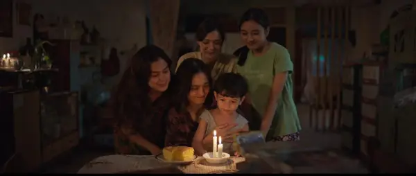 Cuplikan film Andai Ibu Tidak Menikah dengan Ayah (Sumber : x/@habisnontonfilm)