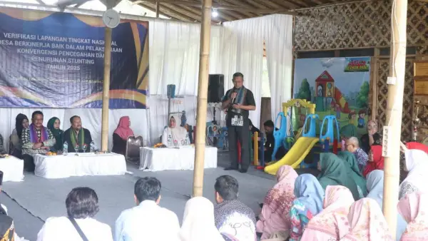 Kegiatan verifikasi lapangan lomba Desa Berkinerja Baik (DBB) pelaksanaan konvergensi pencegahan dan penurunan stunting tahun 2025 di Stunting Education Centre (SEC) Desa Purwasari, Kamis (28/8/2025) | Foto : Dokpim