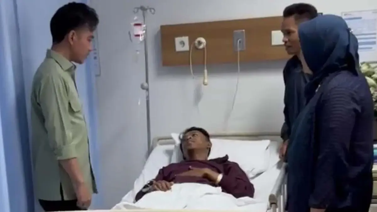 Wapres Gibran Jenguk Ojol Asal Sukabumi Korban Brutalitas Aparat di Jakarta
