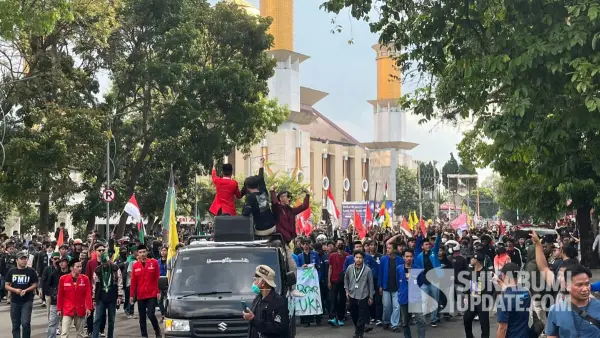 Massa aksi 1 September 2025 di Kota Sukabumi mulai bergerak (Sumber: sukabumiupdate)