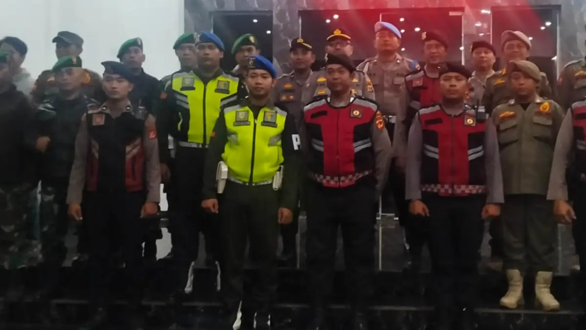Jaga Kondusifitas, Satpol PP Sukabumi Patroli Gabungan di Palabuhanratu