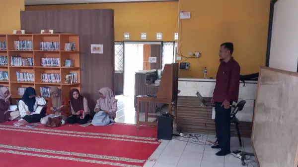 Diarpus Kabupaten Sukabumi buka Kelas Bahasa Jepang di UPP Surade | Foto :  Dok. Diarpus