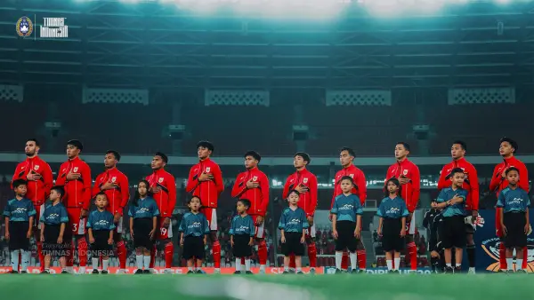 Starting line up Timnas U-23 saat menghadapi Malaysia di fase grup Asean Championship 2025. (Sumber : Instagram/@timnasindonesia)