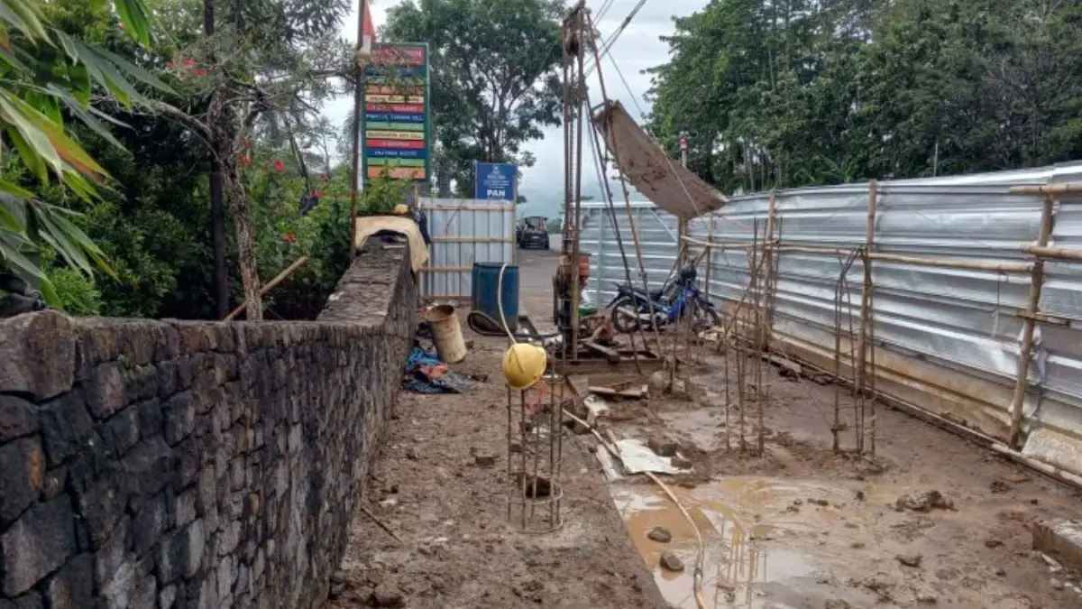 Target Penyelesaian Tugu Pakujajar, Icon Batas Kota Sukabumi di Jalan Letkol Eddie Soekardi